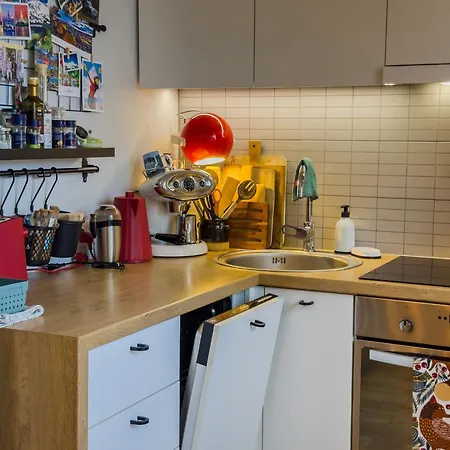 Cozy & Artsy Apartment, Dedicated Office & Walk-in Closet! * Tallinn